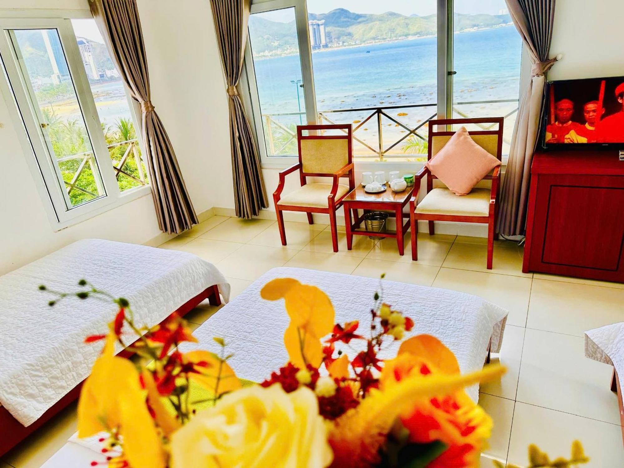Hon Chong Hotel Nha Trang Exterior photo