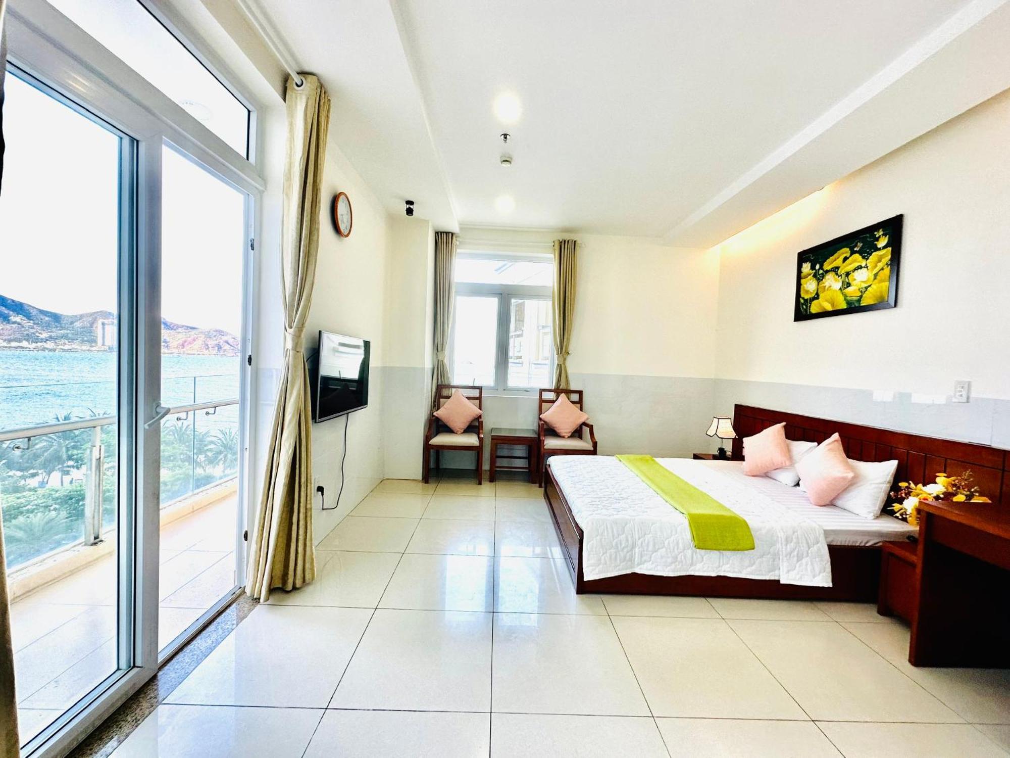 Hon Chong Hotel Nha Trang Exterior photo